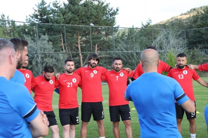 Yozgat Belediyesi Bozokspor, Golcü Oyuncu Ercan Kuruçay’ı Transfer Etti