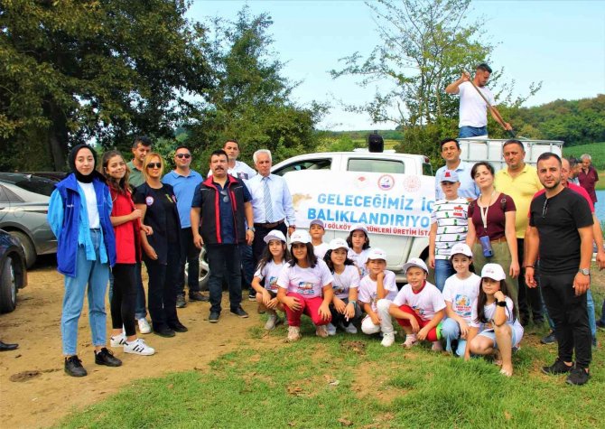 Bolu’da Yetiştirilen Sazanlar Sakarya’da Suyla Buluşturuldu