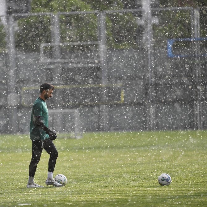 Bursaspor’da Kıran Kırana Mücadele
