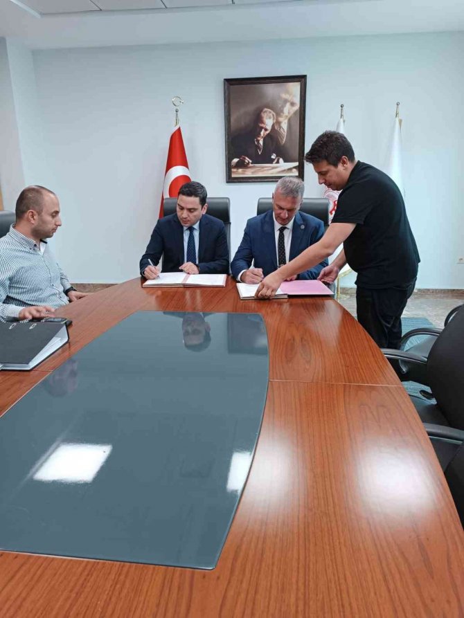 Karataş Denizyolu Turizm Yatırım Fizibilitesi Projesinde İmzalar Atıldı