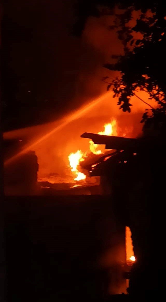 Metruk Binada Korkutan Yangın