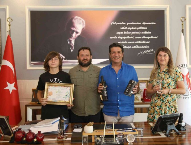 Döşemealtı Zeytinyağı’na Uluslararası Ödül