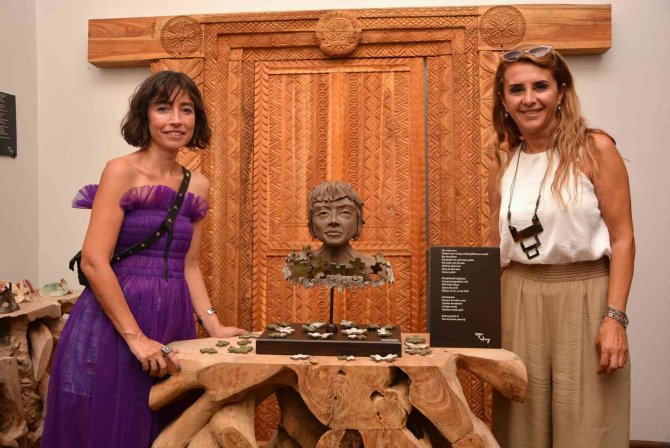 Heykel Ve Seramik Sanatçısı Akay’dan "Yeryüzü Yüzleri" Sergisi