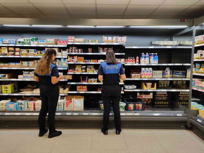 Hakkari’de Ekmek Ve Etiket Denetimi