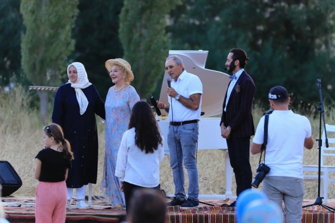 Harman Festivali Renkli Görüntülere Sahne Oldu