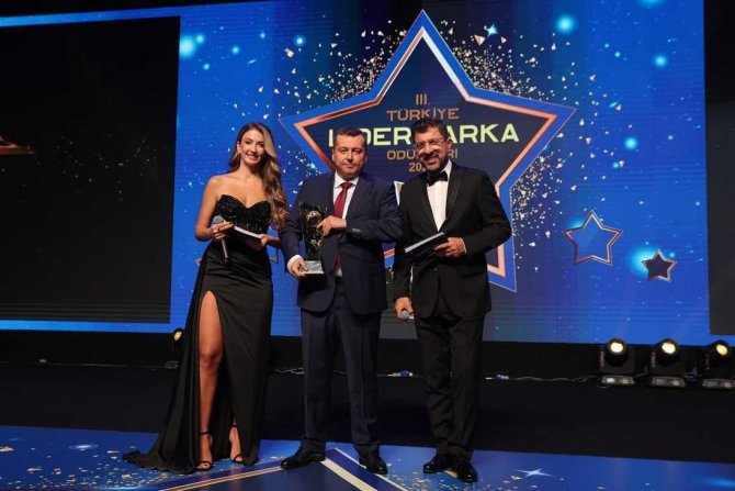 Yılın Çelik Yapı Çözümleri Markası Ödülü’ne Karçel Layık Görüldü