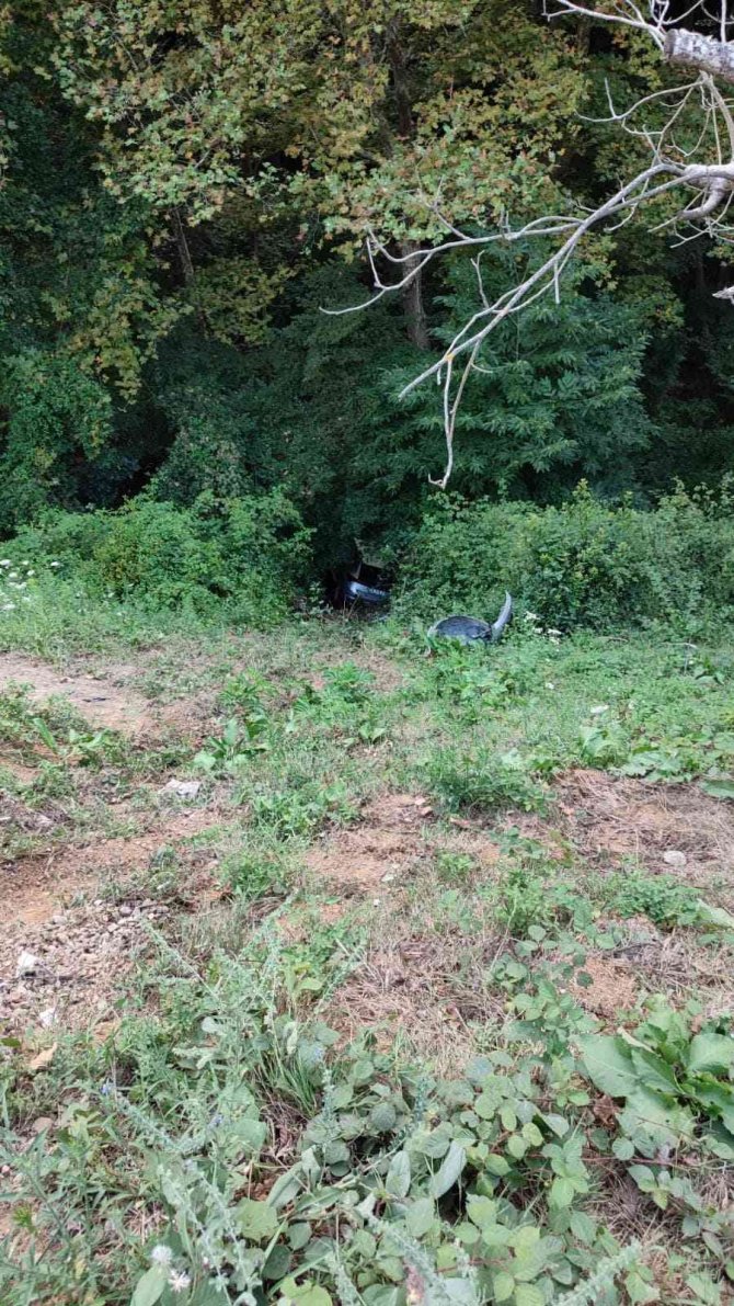 Kastamonu’da Otomobil Şarampole Yuvarlandı: 1 Yaralı