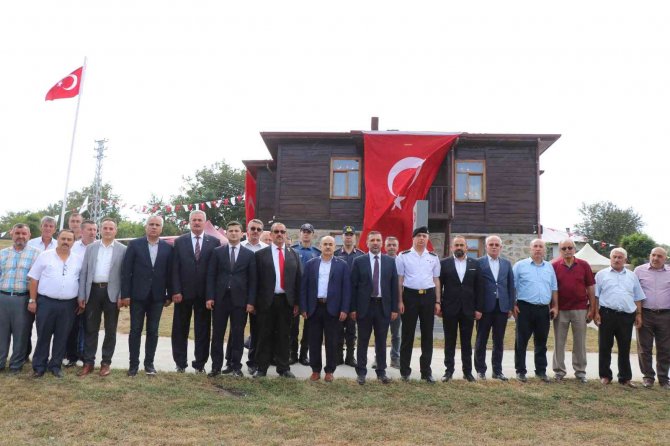 Kavak’ta Şehitlik Anı Evi Kültür Merkezi Açıldı