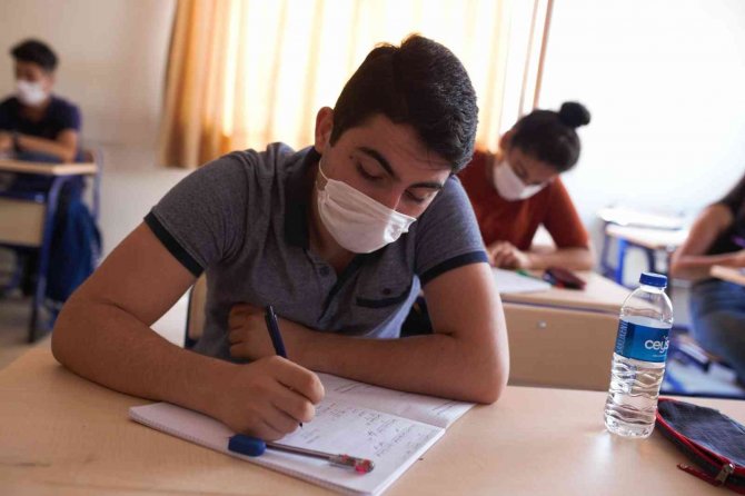 Kepez’den Gençlere Yks Kursu