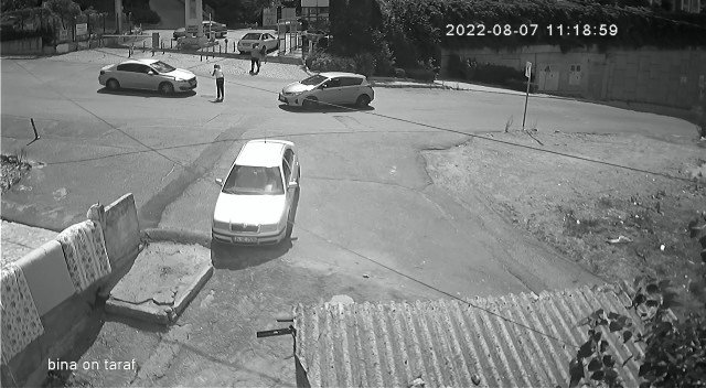 Maltepe’de Tartıştığı Kadın Üzerine Aracını Sürüdü