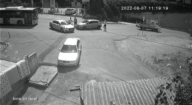 Maltepe’de Tartıştığı Kadın Üzerine Aracını Sürüdü