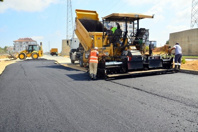 Tonajlı Araçların Bozduğu Yollara Onarım