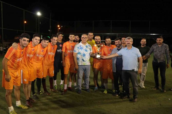 5 Ağustos Kongre Turnuvası’nın Şampiyonu Köse Fc