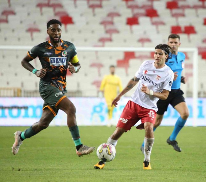 Spor Toto Süper Lig: D.g. Sivasspor: 1 - Alanyaspor: 1 (Maç Sonucu)