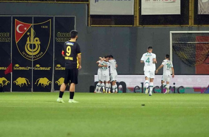 Spor Toto Süper Lig: İ̇stanbulspor: 0 - Konyaspor: 4 (Maç Sonucu)