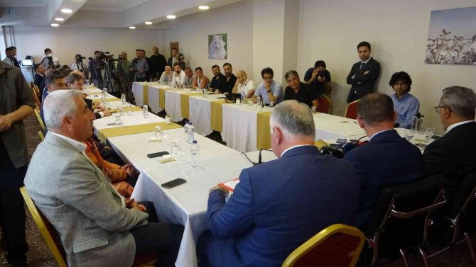 Van’da Uçak Seferleri Arttırılıyor