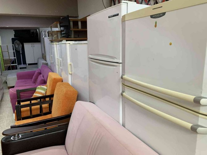 İ̇kinci El Satıcılarından Öğrencilere Uyarılar