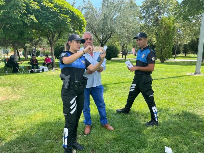 Uşak Polisi Vatandaşları Dolandırıcılığa Karşı Uyardı
