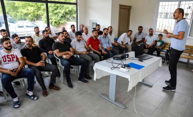 Van’daki Toplu Taşıma Araç Şoförlerine Eğitim Semineri