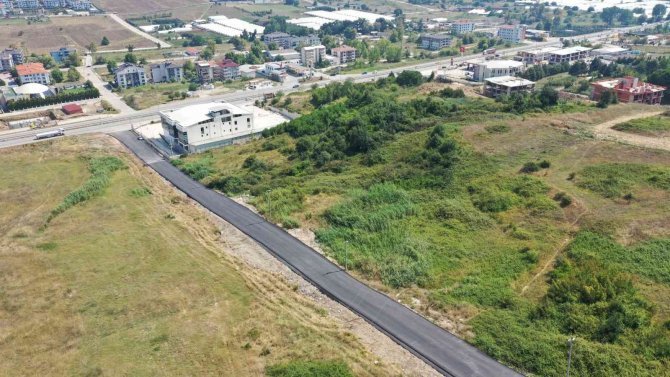 Kemer Köprü Caddesi Ve Öğretmen İ̇brahim Uslu Sokak’ta Asfalt Çalışmaları Tamamlandı