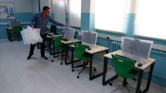 Yozgat’ta 117 Okulda Bakım Ve Onarım Çalışması Yapıldı