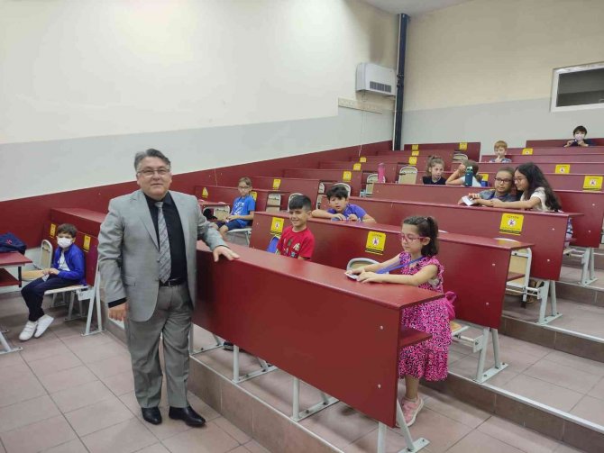 Zbeu Çocuk Üniversitesi Açılış Töreni Gerçekleşti