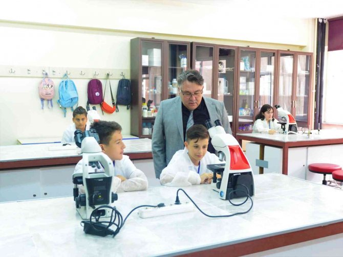 Zbeu Çocuk Üniversitesi Açılış Töreni Gerçekleşti