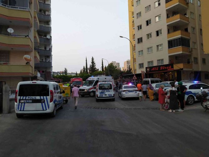 Adana’da Çöp Kamyonunun Altında Kalan Çocuk Öldü