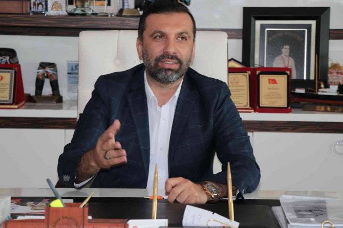 Kavak’ta Fabrikalar Kahvehane Kapatıyor