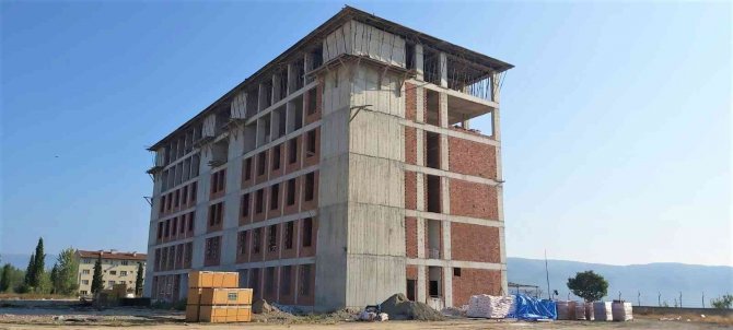 Sinop’ta Yeni Okul Binaları Çalışmaları Sürüyor