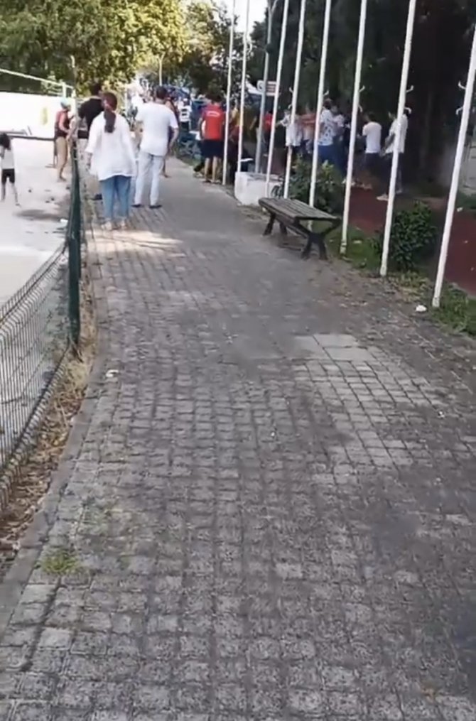 Bursa’da Taciz İddiası Ortalığı Ayağa Kaldırdı