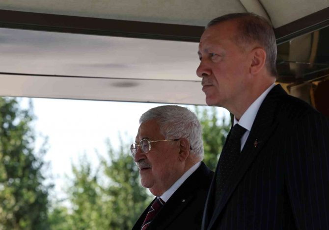 Cumhurbaşkanı Erdoğan, Filistin Devlet Başkanı Abbas’ı Resmi Törenle Karşıladı