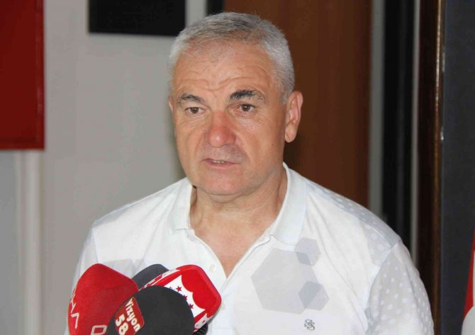 Sivas Belediyesi’nden Sivasspor’a Büyük Destek! Malmö Maçı Biletleri Taraftara Ücretsiz