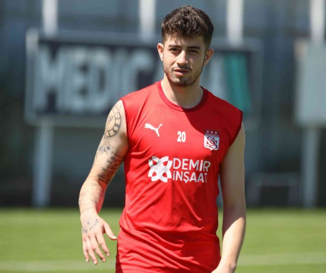 Sivasspor’dan Kerem Atakan Kesgin’e Teşekkür