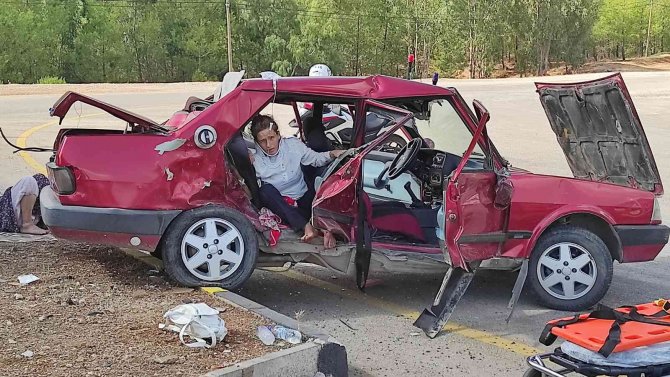 Fethiye’de Trafik Kazası: 5 Yaralı