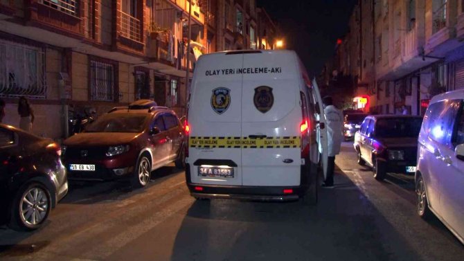 Esenyurt’ta "Çöp Atma" Kavgası Kanlı Bitti: 3 Yaralı