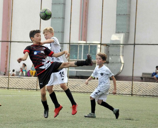 Evrenos’ta 30 Ağustos Zafer Kupası Heyecanı