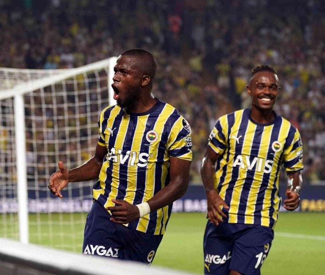 Valencia’dan 3 Maçta 6 Gol