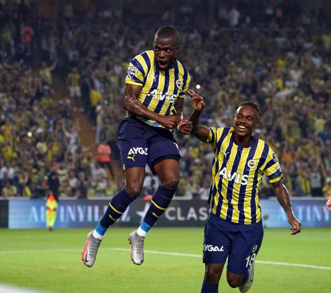Valencia’dan 3 Maçta 6 Gol