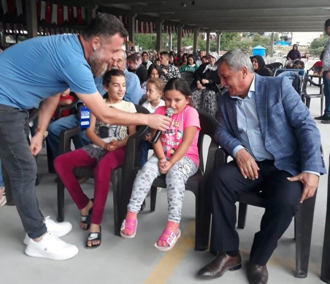 Gezen Sinema Tırı Altıntaş’ta