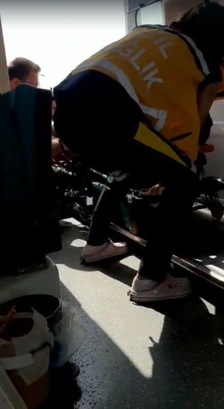 Kars’ta Devrilen Traktör Altında Can Pazarı