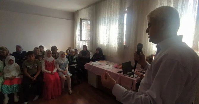 Kur’an Okumaya Başlayan Öğrenciler İçin Tören Düzenlendi