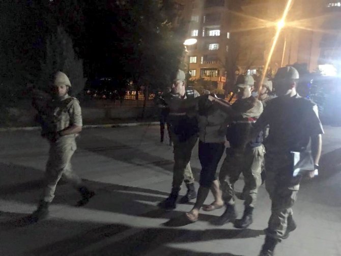 Kilis’te Öldürülen Anne Ve Kızın Katil Zanlısı Adliyeye Sevk Edildi