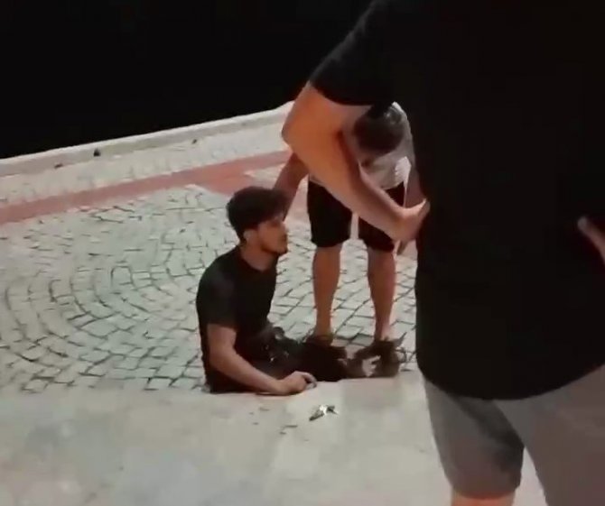 16 Yaşındaki Genç Marinada Dehşeti Yaşadı