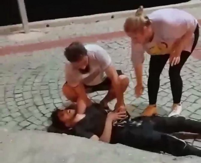 16 Yaşındaki Genç Marinada Dehşeti Yaşadı