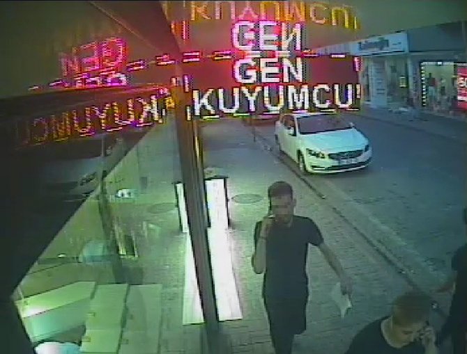 Adana’da 3 Kuyumcuyu Soyan Hırsız Yakalandı