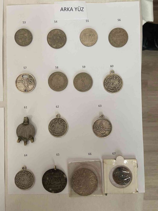 Jandarma Tarihi Eserleri Satılmadan Yakaladı