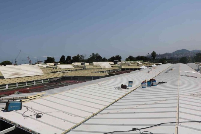 Yabancılar Çarşısı’nın Çatı Sorunu Çözülüyor