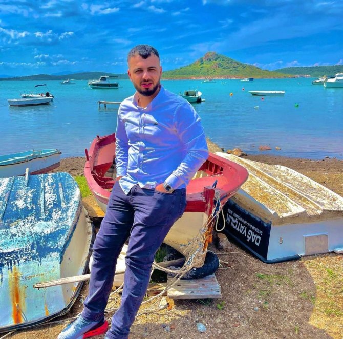 Küçükçekmece’de Öldürülen İki Arkadaşın Cenazesi Adli Tıp Kurumu’ndan Alındı