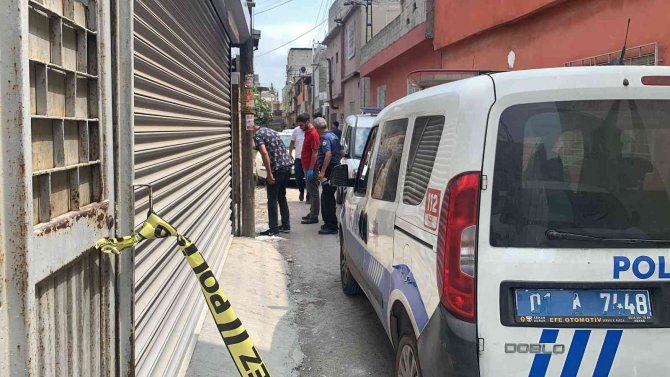 Kullanılmayan Evin Bahçesinde Başından Vurulmuş Olarak Bulundu